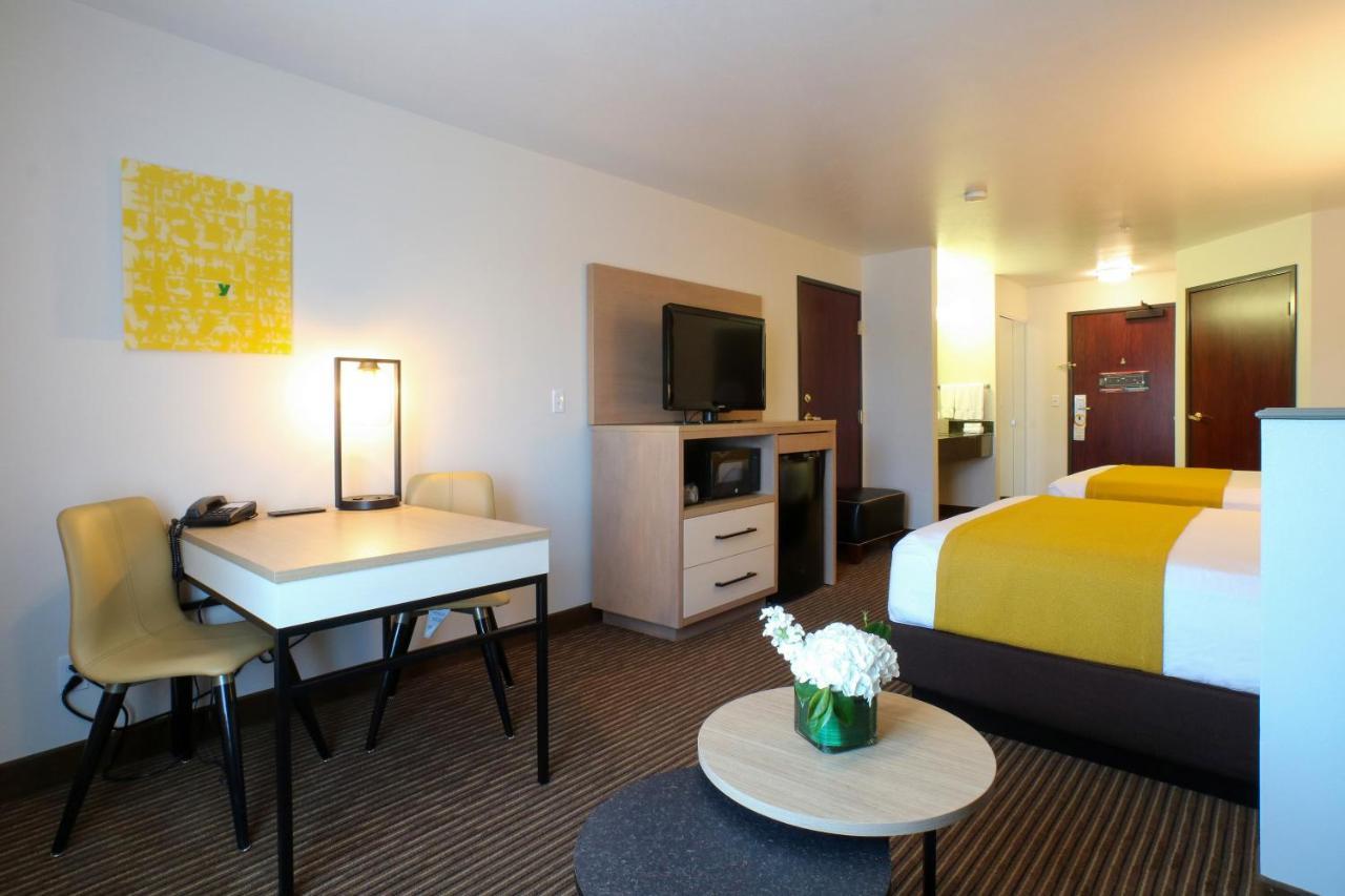Oxford Suites Spokane Valley Extérieur photo