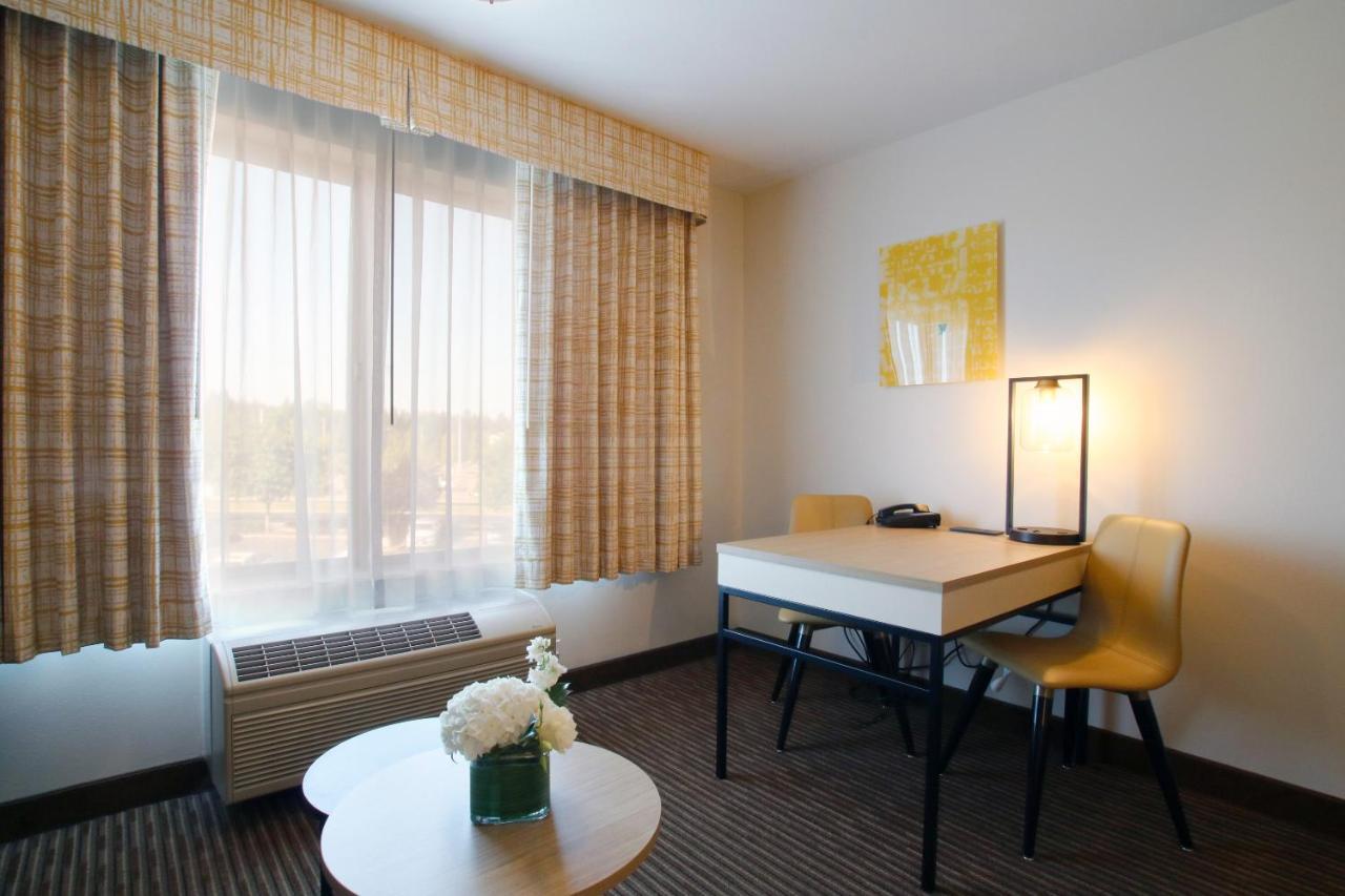 Oxford Suites Spokane Valley Extérieur photo
