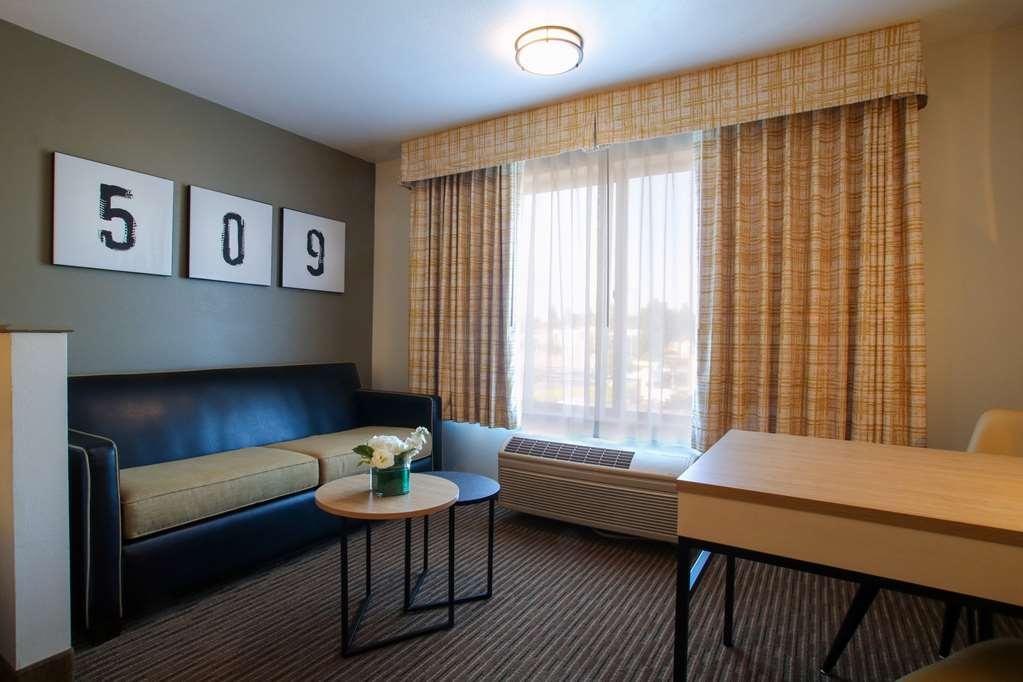 Oxford Suites Spokane Valley Chambre photo