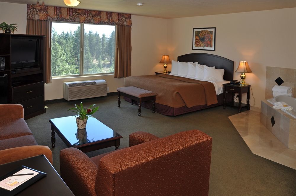 Oxford Suites Spokane Valley Extérieur photo