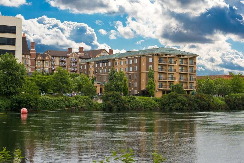 Oxford Suites Spokane Valley Extérieur photo